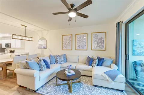 Living - 17520 Gawthrop Dr #304, Bradenton, FL 34211 photo 3 of 5