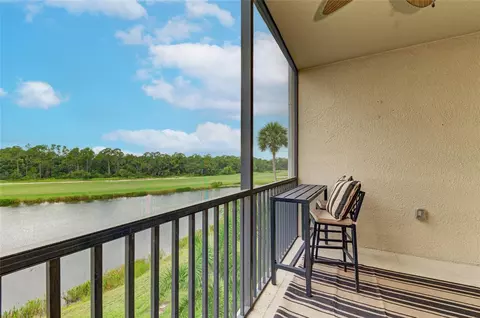 Exterior - 17520 Gawthrop Dr #304, Bradenton, FL 34211 photo 7 of 10