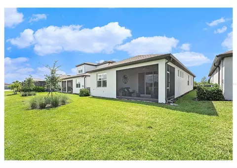 Exterior - 10418 Spring Tide Way, Parrish, FL 34219 photo 5 of 9