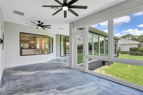 Exterior - 1911 148th Ct E, Bradenton, FL 34212 photo 4 of 9
