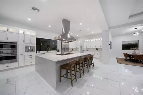 Kitchen - 20307 74th Ave E, Bradenton, FL 34202 photo 3 of 13