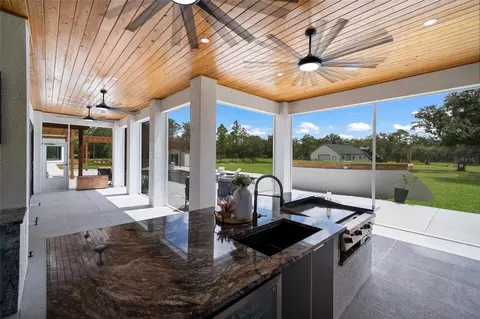 Exterior - 20307 74th Ave E, Bradenton, FL 34202 photo 14 of 18