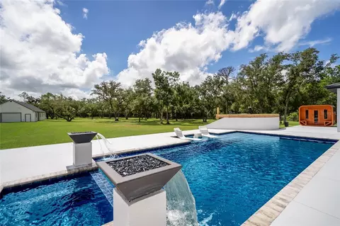 Exterior - 20307 74th Ave E, Bradenton, FL 34202 photo 10 of 18