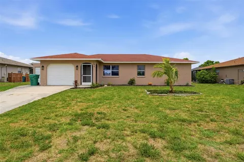 192 Annapolis Ln, Rotonda West, FL 33947