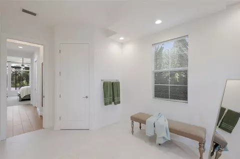 Entry Way - 11412 Harbourside Ln, Parrish, FL 34219 photo 2 of 3