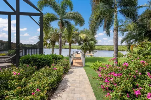 Exterior - 11412 Harbourside Ln, Parrish, FL 34219 photo 12 of 19
