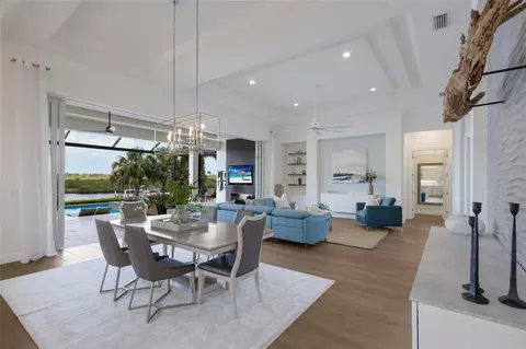 Dining - 11412 Harbourside Ln, Parrish, FL 34219 photo 2 of 4