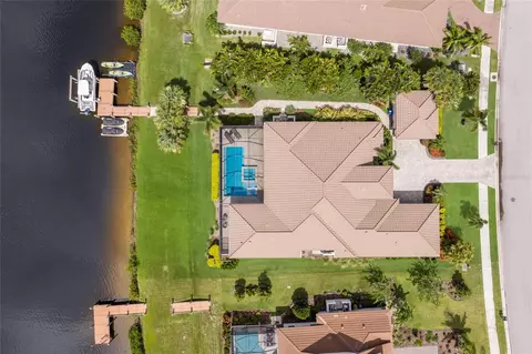 View/Area - 11412 Harbourside Ln, Parrish, FL 34219 photo 2 of 11