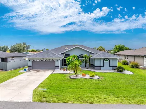 2466 Newbury St, Port Charlotte, FL 33952