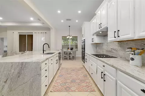 Kitchen - 3628 Summerwind Cir, Bradenton, FL 34209 photo 2 of 5