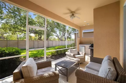 Exterior - 3628 Summerwind Cir, Bradenton, FL 34209 photo 4 of 10