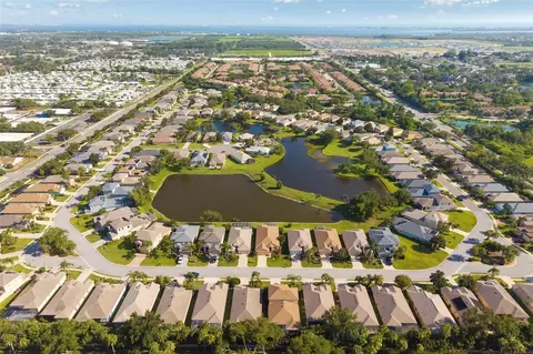 View/Area - 3628 Summerwind Cir, Bradenton, FL 34209 photo 11 of 23