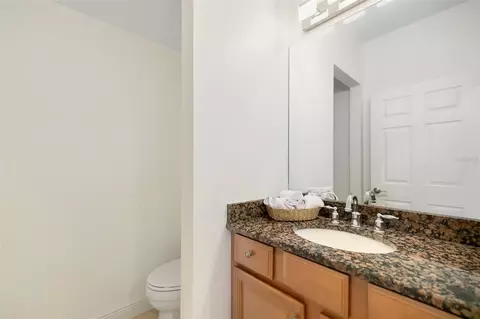 Bath - 3628 Summerwind Cir, Bradenton, FL 34209 photo 5 of 7