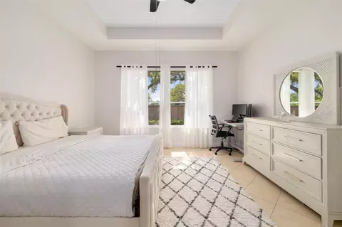 Bedroom - 3628 Summerwind Cir, Bradenton, FL 34209 photo 2 of 11