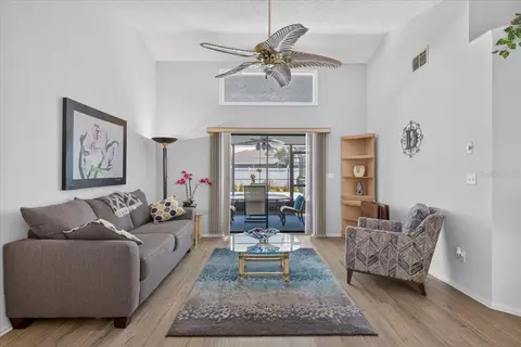 Living - 3316 46th Plz E, Bradenton, FL 34203 photo 2 of 4