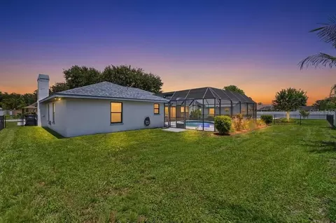 Exterior - 3316 46th Plz E, Bradenton, FL 34203 photo 12 of 15