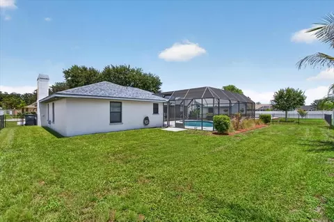 Exterior - 3316 46th Plz E, Bradenton, FL 34203 photo 9 of 15