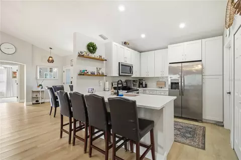 Kitchen - 11816 Dunster Ln, Parrish, FL 34219 photo 2 of 2