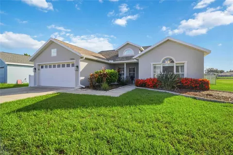 Exterior - 11816 Dunster Ln, Parrish, FL 34219 photo 2 of 10