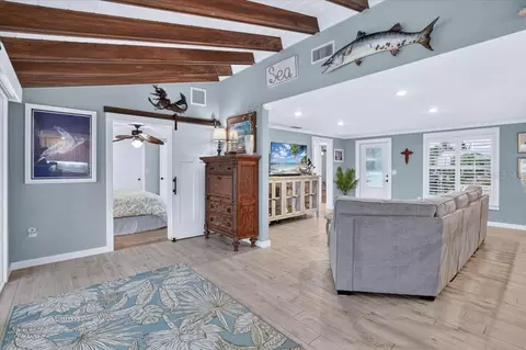 Entry Way - 520 69th St, Holmes Beach, FL 34217 photo 2 of 2