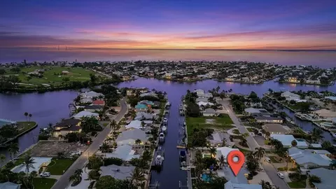 View/Area - 520 69th St, Holmes Beach, FL 34217 photo 10 of 10