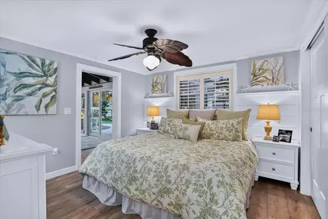 Bedroom - 520 69th St, Holmes Beach, FL 34217 photo 6 of 6