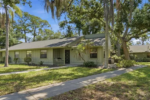5080 Barrington Cir #3102, Sarasota, FL 34234