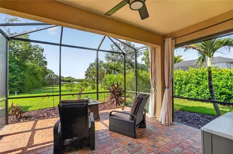 Exterior - 11802 Crawford Parrish Ln, Parrish, FL 34219 photo 10 of 23