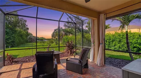 Exterior - 11802 Crawford Parrish Ln, Parrish, FL 34219 photo 6 of 23