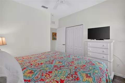 Bedroom - 11802 Crawford Parrish Ln, Parrish, FL 34219 photo 3 of 5