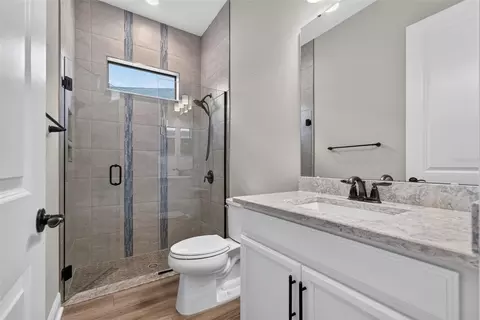 Bath - 12627 Wheatgrass Ct, Parrish, FL 34219 photo 4 of 4