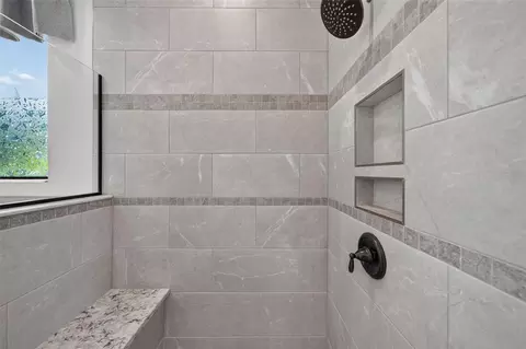 Bath - 12627 Wheatgrass Ct, Parrish, FL 34219 photo 1 of 4