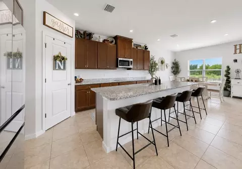 Kitchen - 6322 116th Ave E, Parrish, FL 34219 photo 1 of 6
