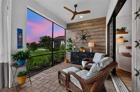 Exterior - 13916 Messina Loop, Bradenton, FL 34211 photo 3 of 31