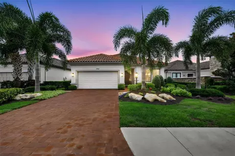Exterior - 13916 Messina Loop, Bradenton, FL 34211 photo 8 of 31