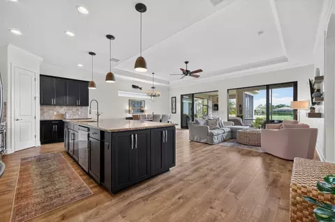 Kitchen - 13916 Messina Loop, Bradenton, FL 34211 photo 1 of 4