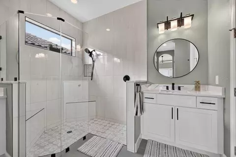 Bath - 13916 Messina Loop, Bradenton, FL 34211 photo 1 of 3