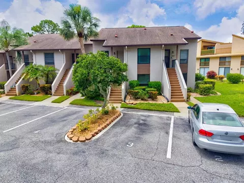 3053 Taywood Mdws #3, Sarasota, FL 34235