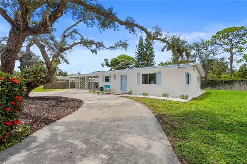 2709 Marlette St, Sarasota, FL 34231
