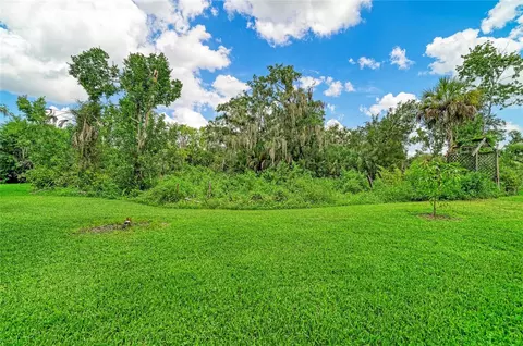 Exterior - 6519 28th Ave E, Bradenton, FL 34208 photo 15 of 16