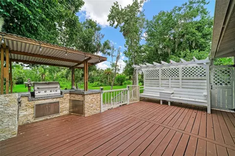 Exterior - 6519 28th Ave E, Bradenton, FL 34208 photo 10 of 16