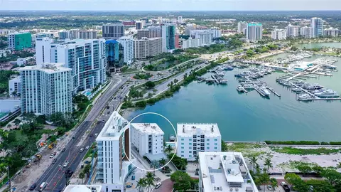660 Golden Gate Pt #51 & 52, Sarasota, FL 34236