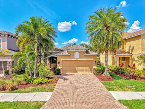 8467 Nandina Dr, Sarasota, FL 34240