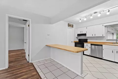 Other - 519 64th Avenue Dr E, Bradenton, FL 34203 photo 1 of 7