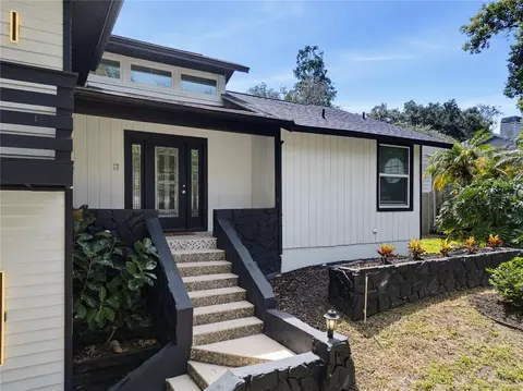 17 Pinewood Cir, Safety Harbor, FL 34695