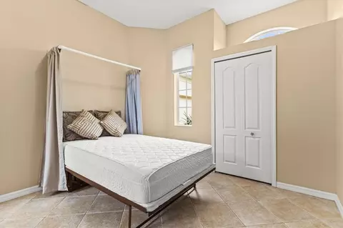 Bedroom - 9405 34th Ct E, Parrish, FL 34219 photo 2 of 5