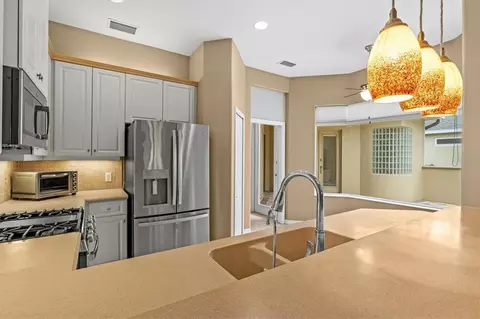 Kitchen - 9405 34th Ct E, Parrish, FL 34219 photo 7 of 7