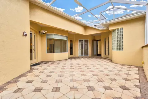 Exterior - 9405 34th Ct E, Parrish, FL 34219 photo 4 of 7