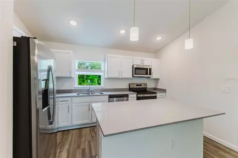 1326 Glenan Rd, North Port, FL 34288