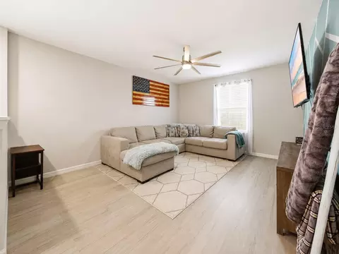 Living - 11520 Gallatin Trl, Parrish, FL 34219 photo 4 of 4